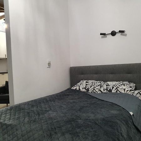 Apartamentai Su Jacuzzi Panevėžys Exteriör bild